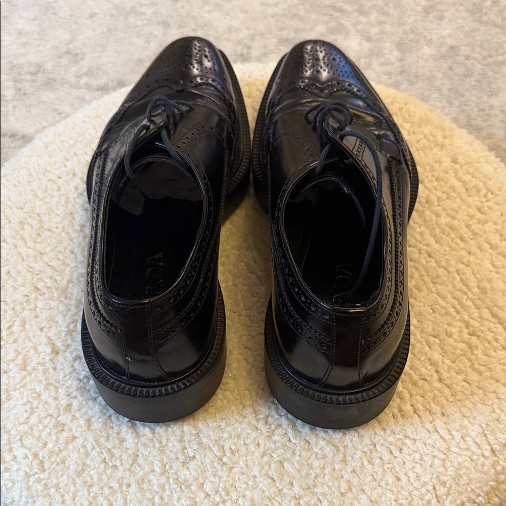 Prada Black Men's Oxford Brogues - Picture 3 of 5